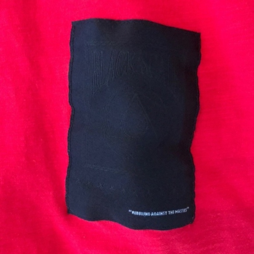 Black-Scale Basic Tee - image 4